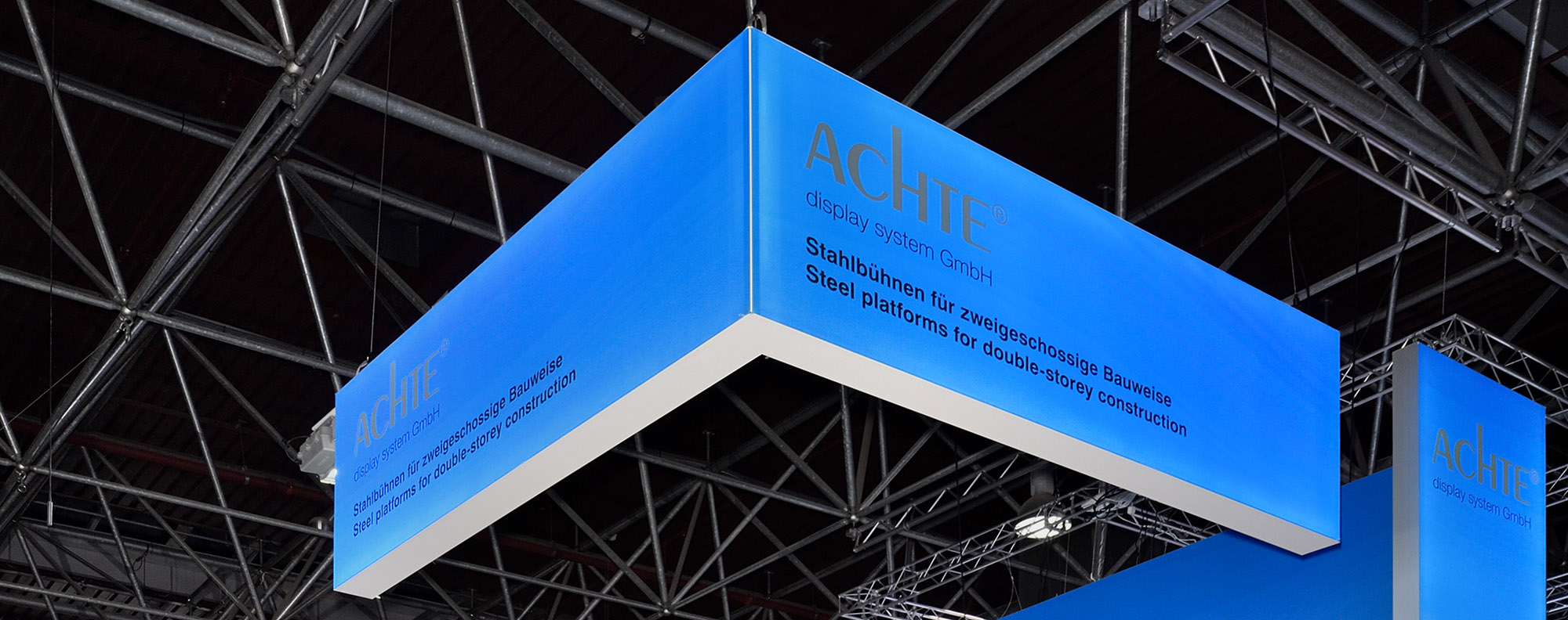 Achte Messestand in Blau, Ausschnitt