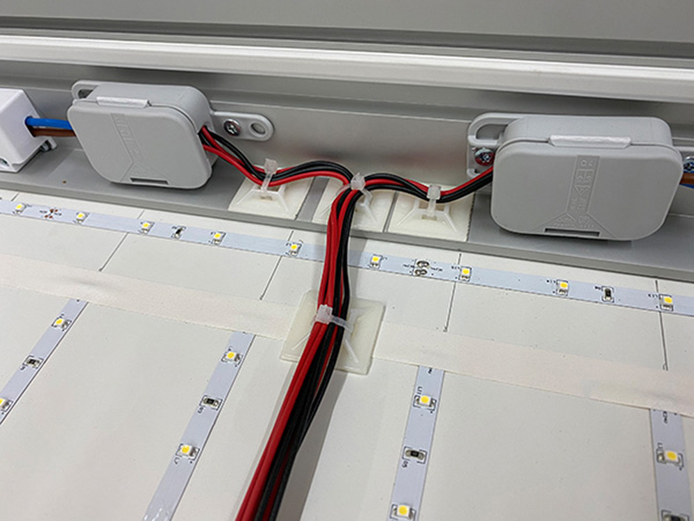 Leuchtkasten und Leuchtkastensysteme von ACHTE display system GmbH